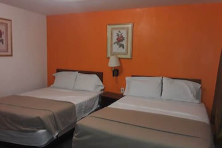 Room 25 of 111