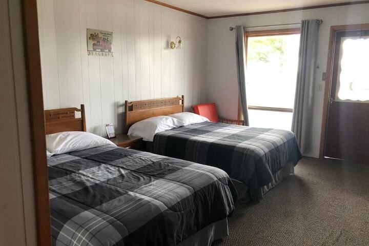 Room 1 of 20