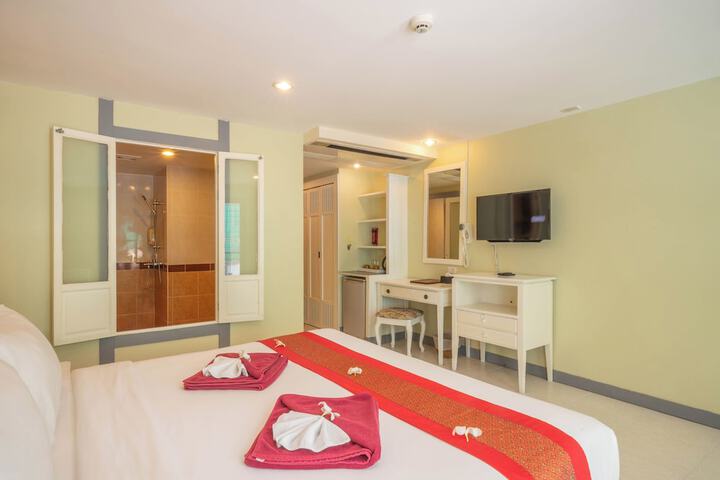 Room 22 of 120