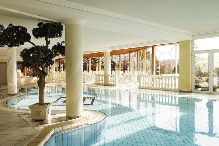 Pool 8 of 27