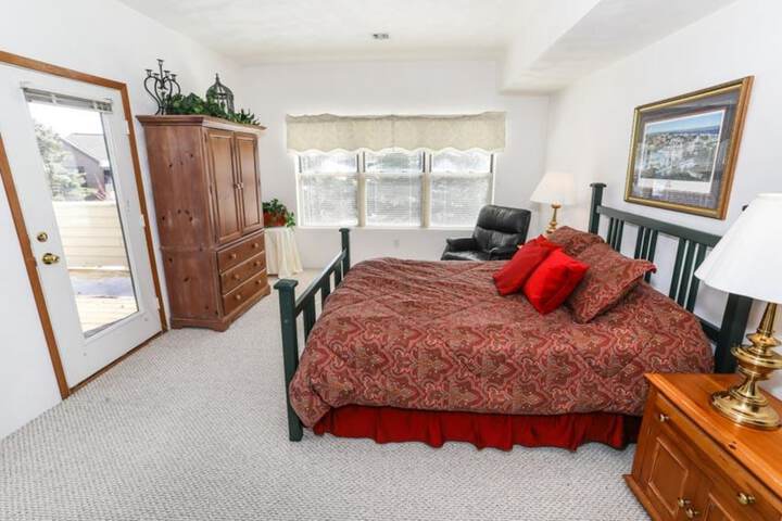 1 Bedroom Condo Villa Queen Bed Sofa (147 of 252)