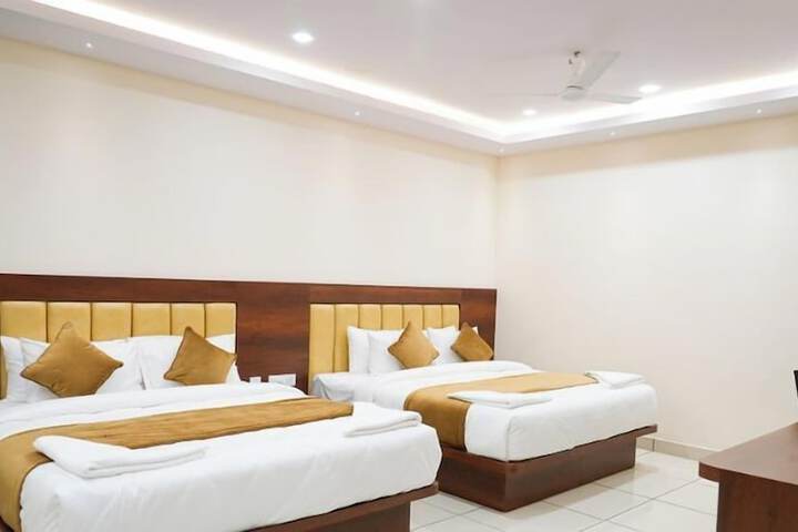 Room 7 of 26
