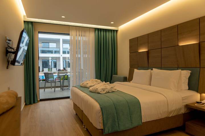 Room 20 of 38