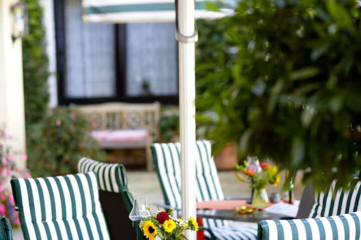 Terrace/Patio 31 of 33