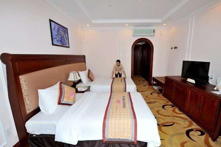 Room 15 of 59