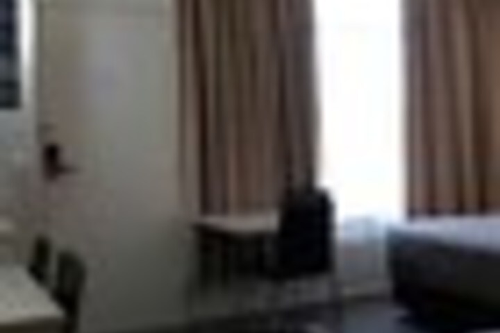 Room 47 of 144