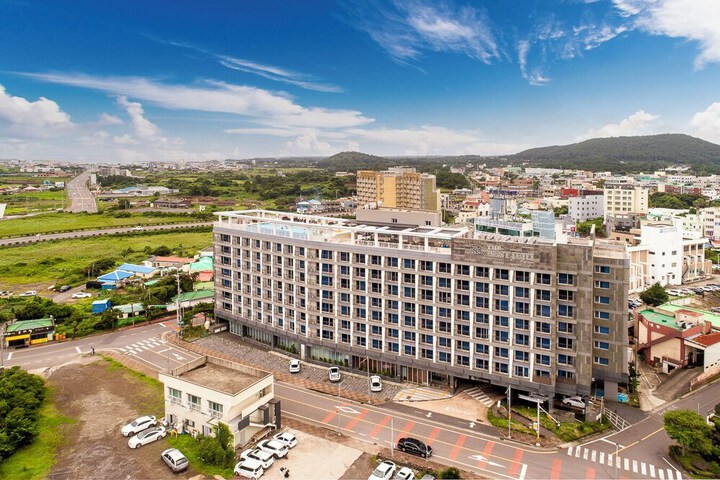 Hotel 117 of 122