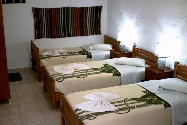 Room 6 of 79