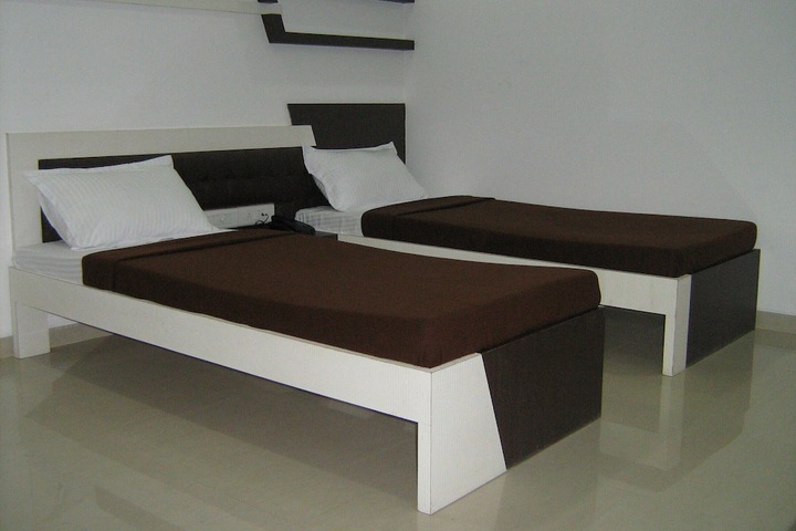 Room 29 of 42