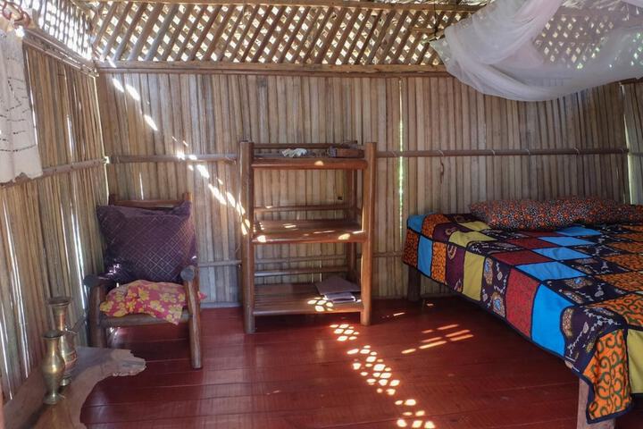 Room 4 of 52