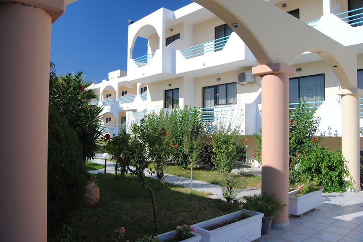 Hotel 79 of 79