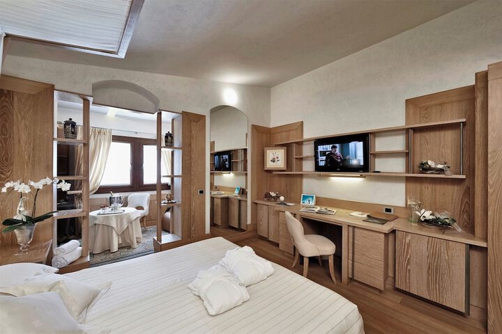 Room 38 of 116