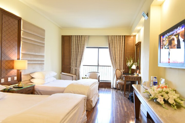 Room 29 of 53