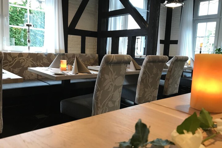 Dining 67 of 77