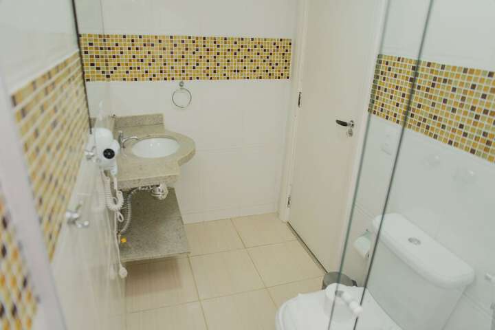Room 102 of 146