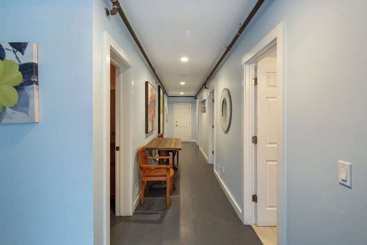 Room 5 of 27