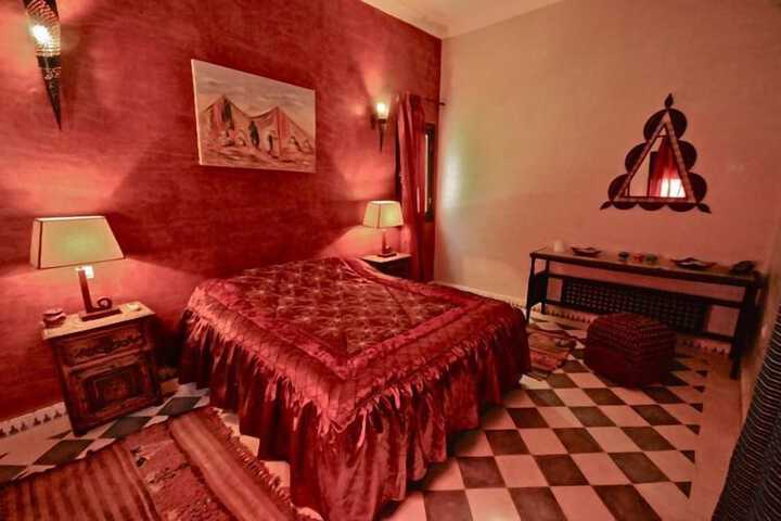Room 10 of 35
