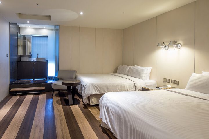 Room 14 of 53