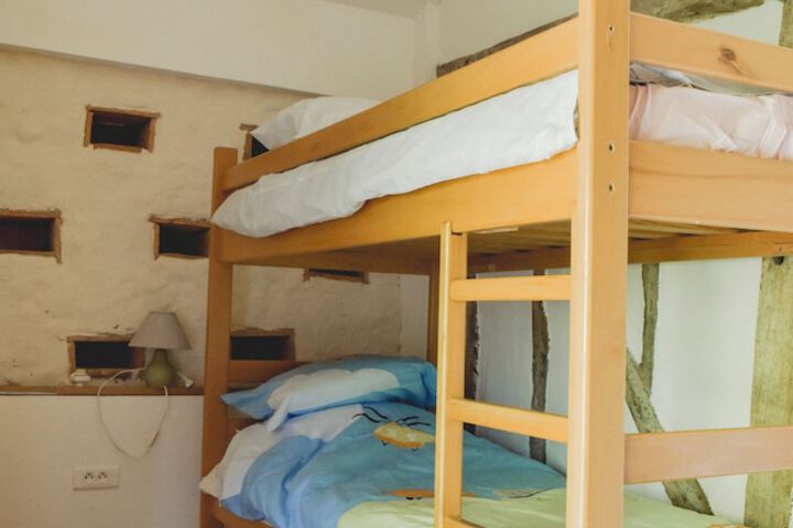 Room 16 of 320