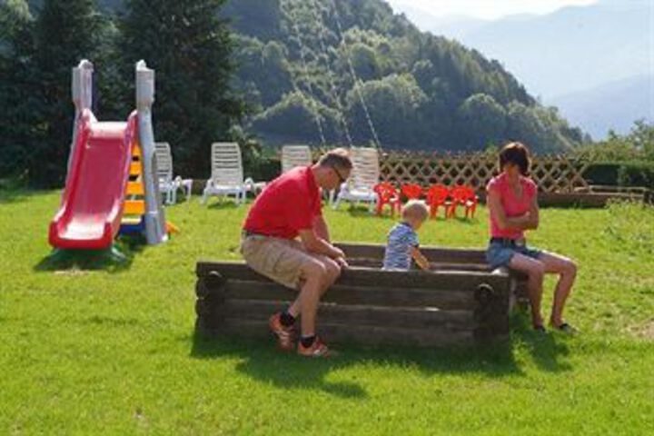 Childrens Activities 7 of 33