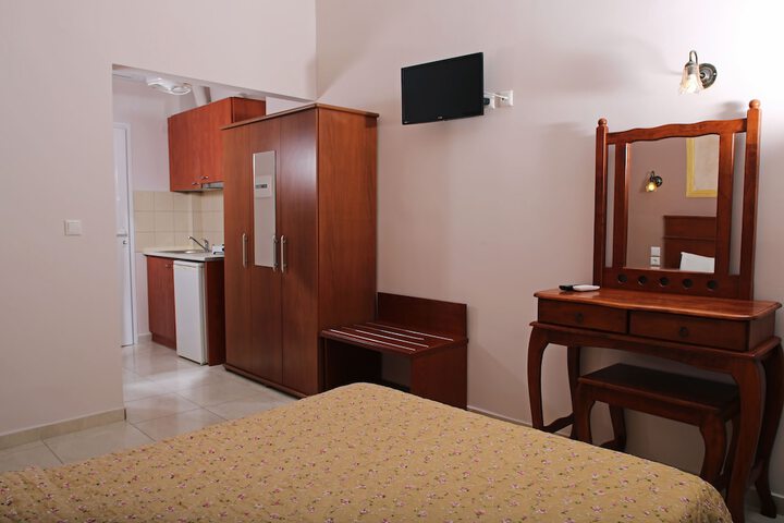 Room 20 of 85