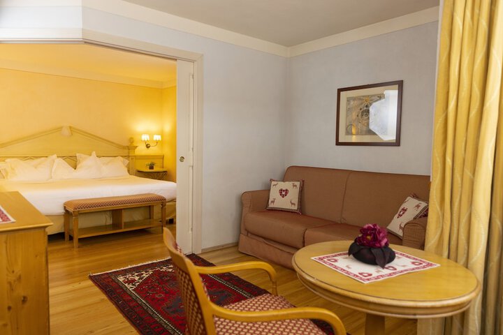 Room 20 of 49