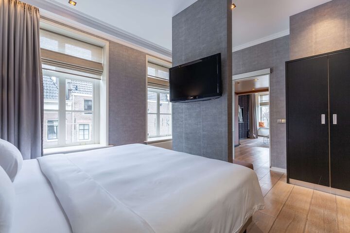 Room 48 of 115