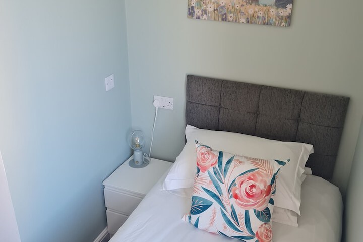 Room 43 of 86