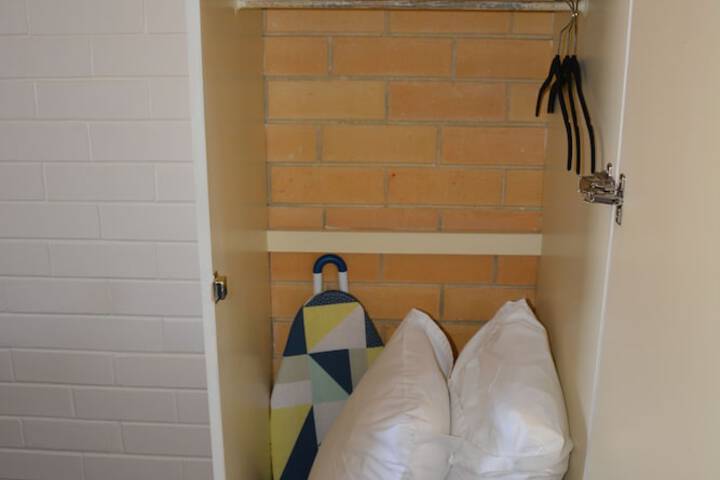 Room 21 of 83