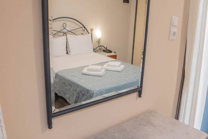 Room 67 of 120