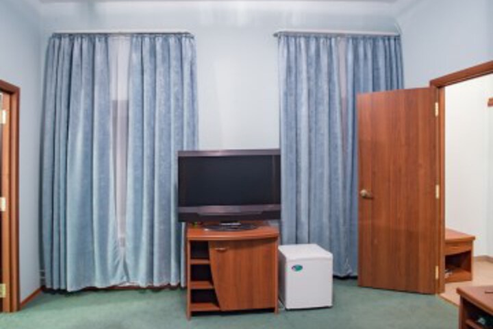 Room 16 of 111
