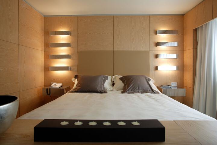 Room 21 of 43