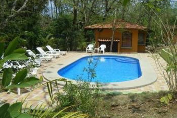Pool 23 of 27