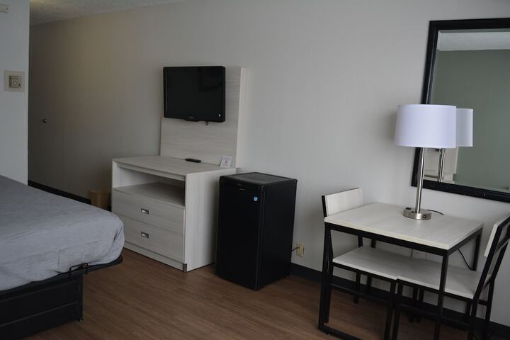 Room 14 of 53