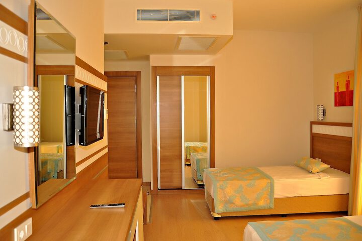 Room 36 of 109