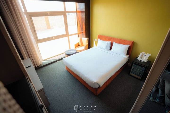 Room 20 of 25