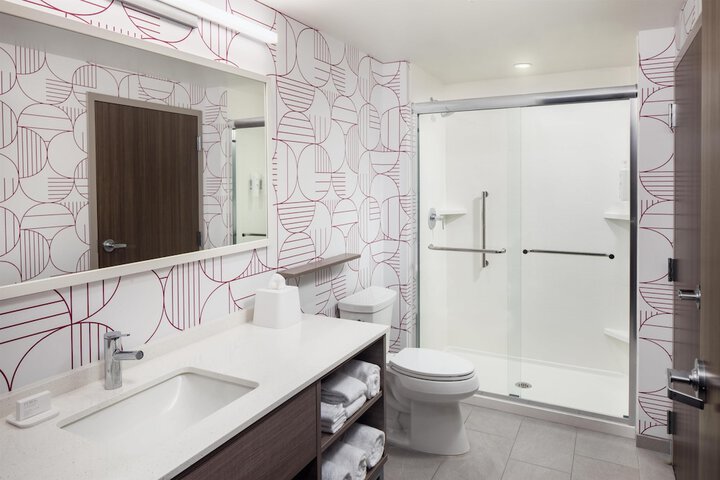Bathroom shower