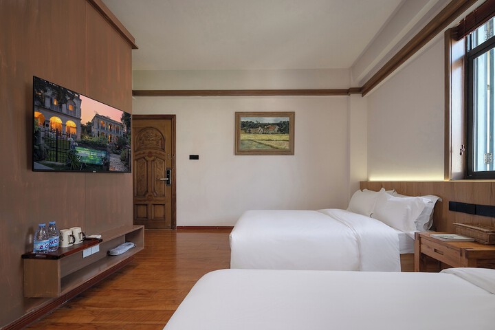 Room 31 of 85