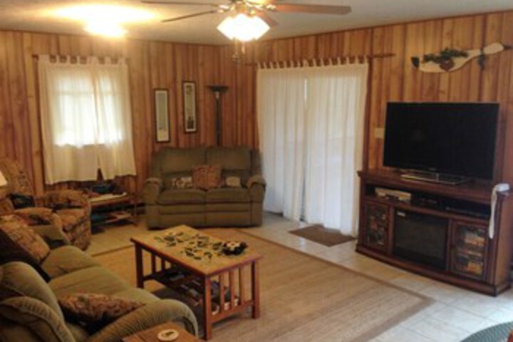 Room 15 of 33