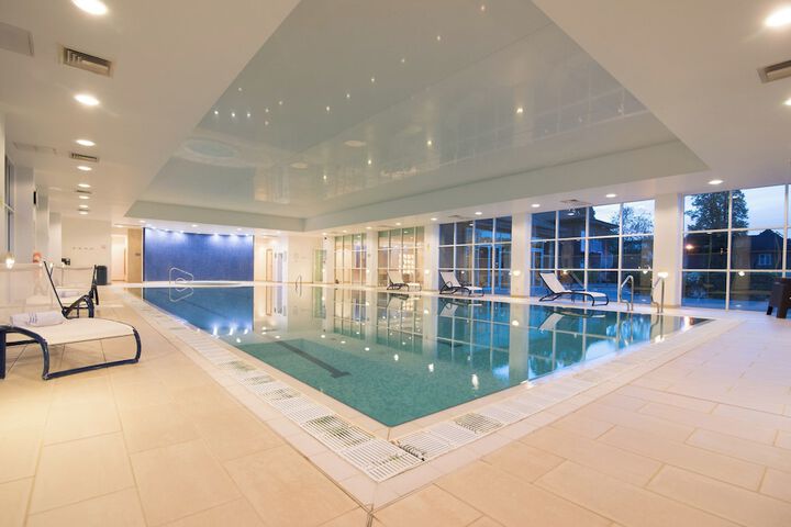 Pools & Facilities