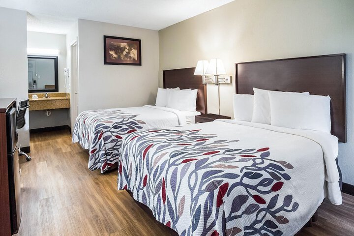 Deluxe 2 Double Beds Accessible (4 of 11)