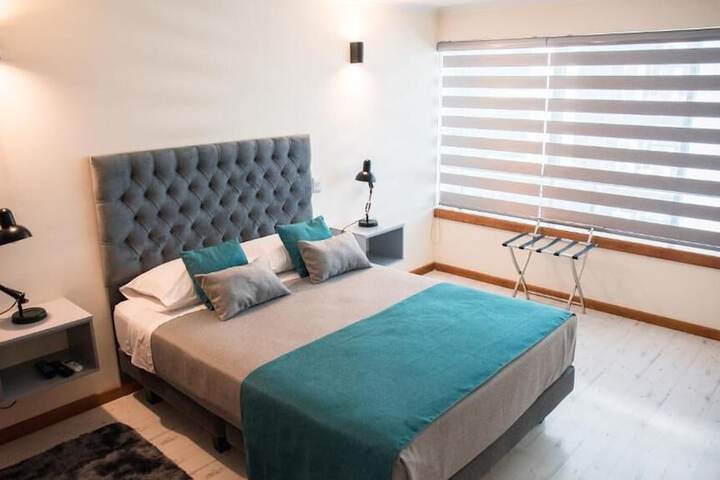 Room 4 of 28
