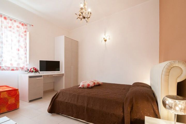 Room 21 of 29