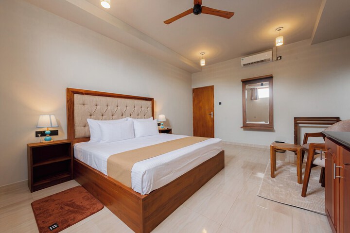 Room 40 of 174