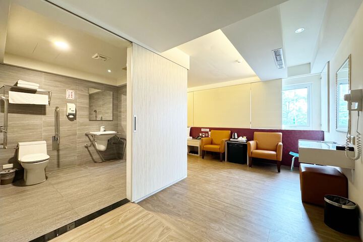 Room 71 of 160