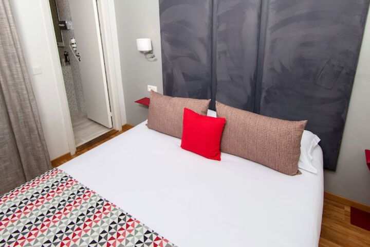 Room 10 of 59