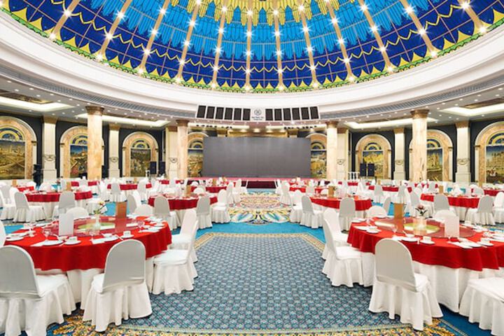 Ballroom/Hall 51 of 57