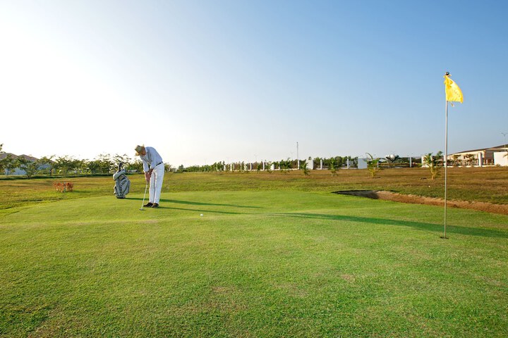 Golf 17 of 31