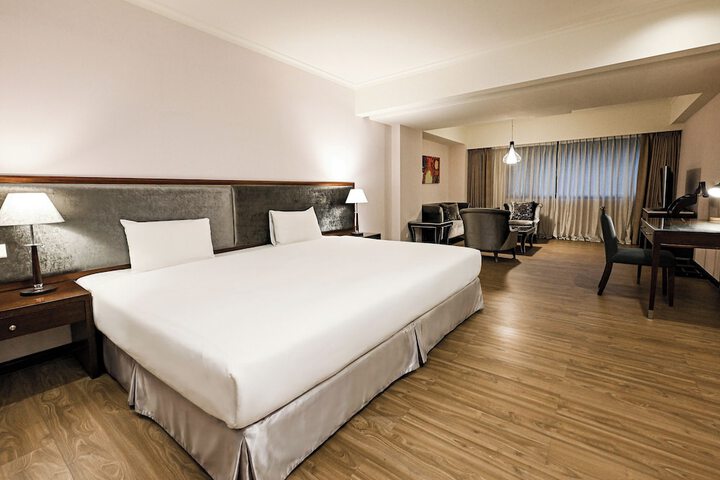 Room 36 of 72