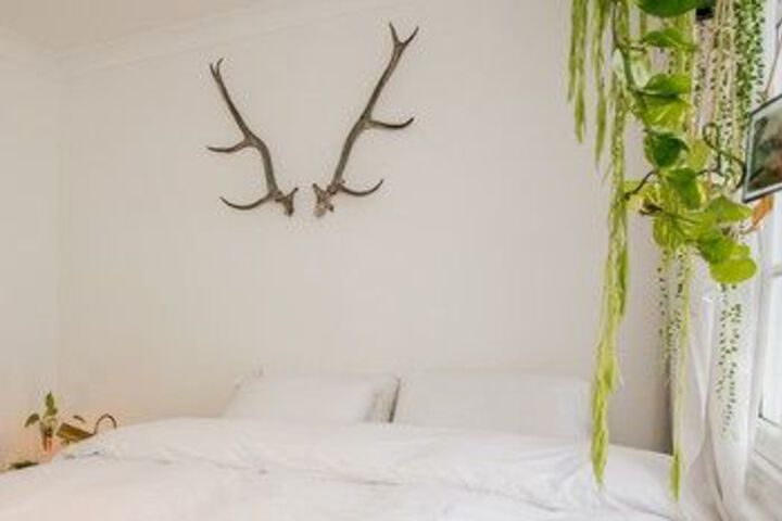 Room 3 of 22